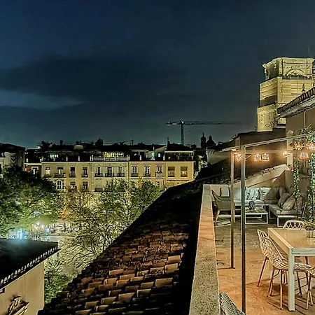 Skyline アパート *