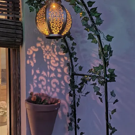 Skyline Apartment *